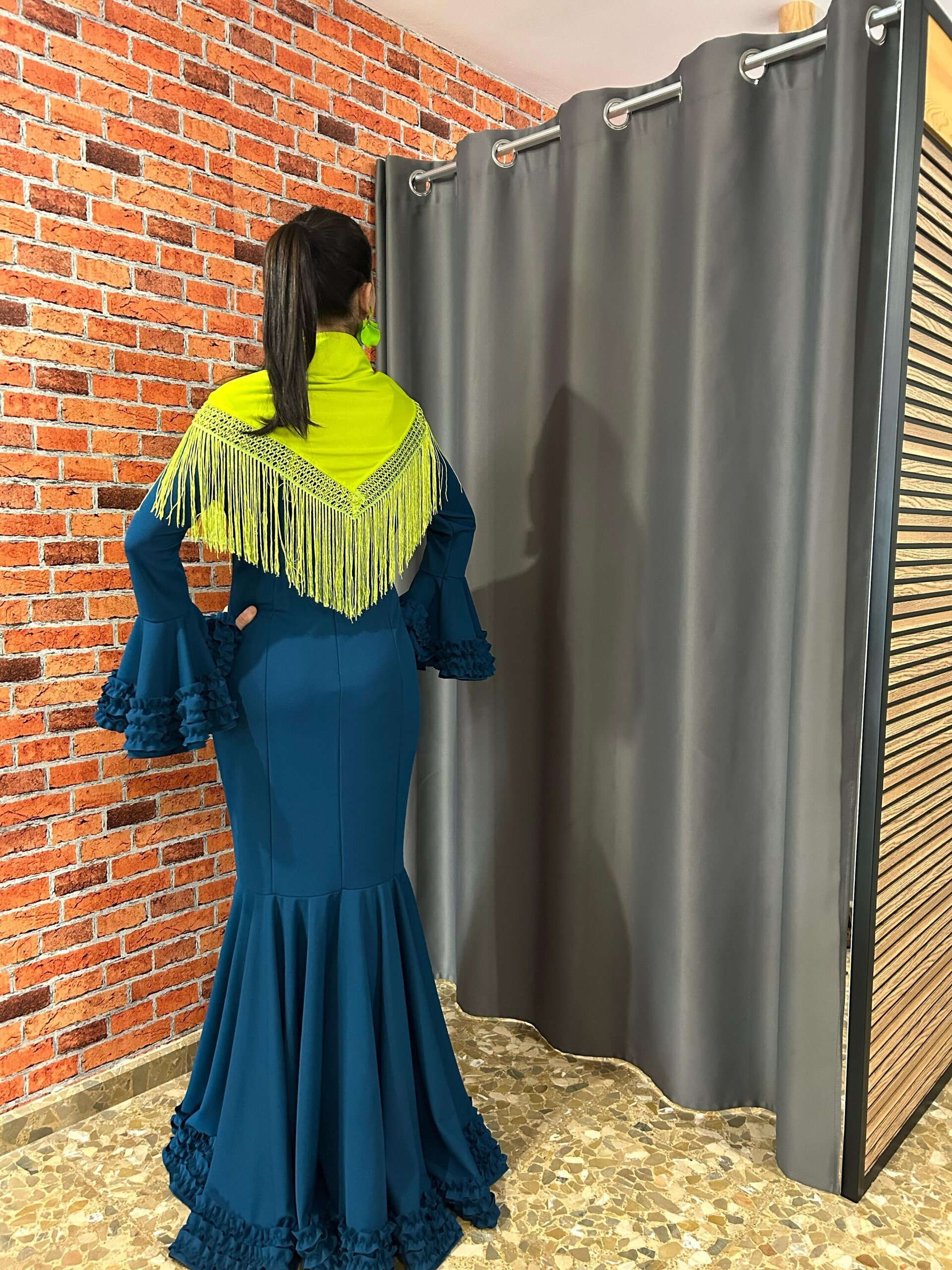 VESTIDO DE FLAMENCA AZUL PETROLEO - 2