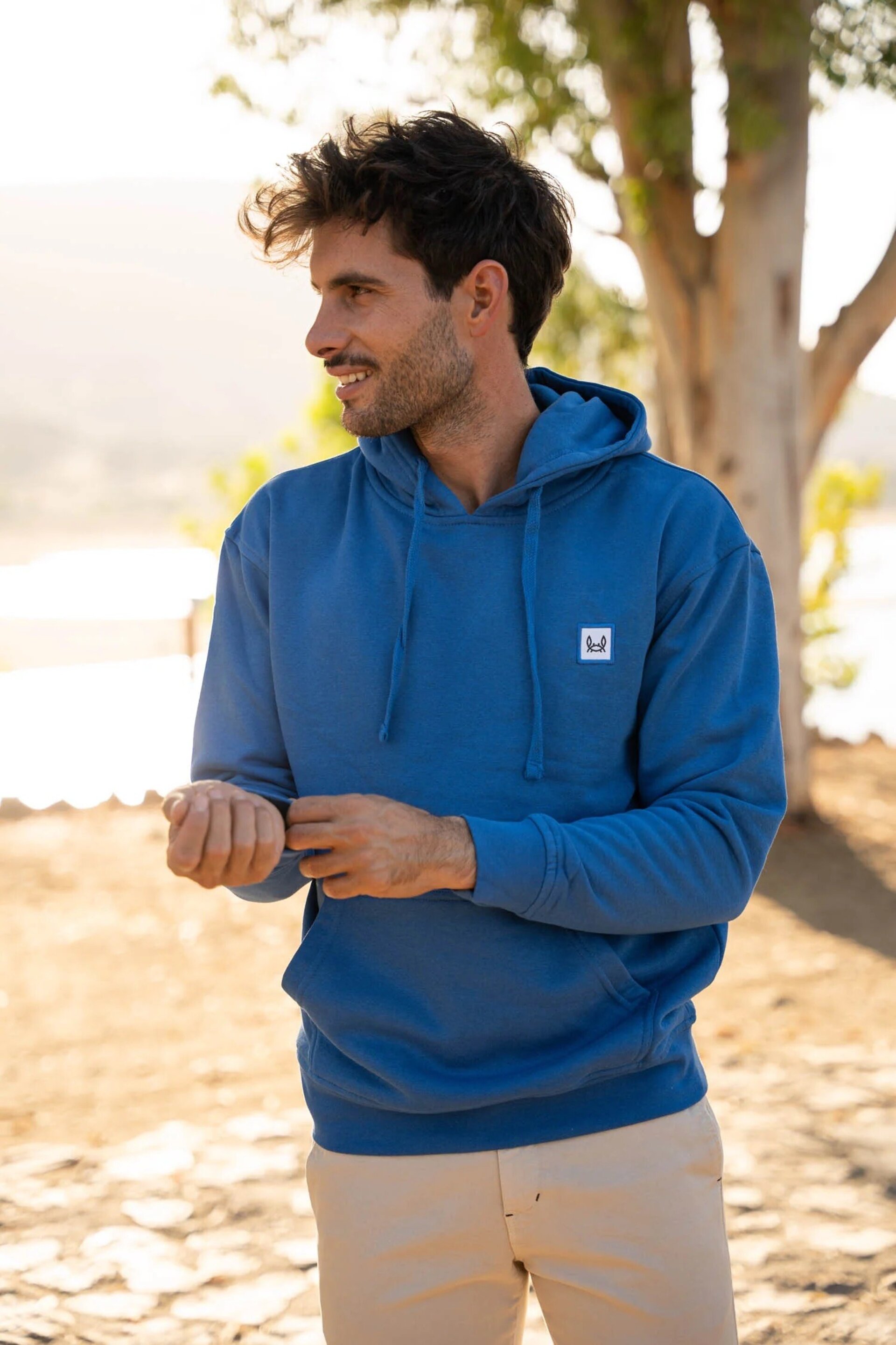 SUDADERA CAPUCHA BÁSICA AZUL TINTA - 1