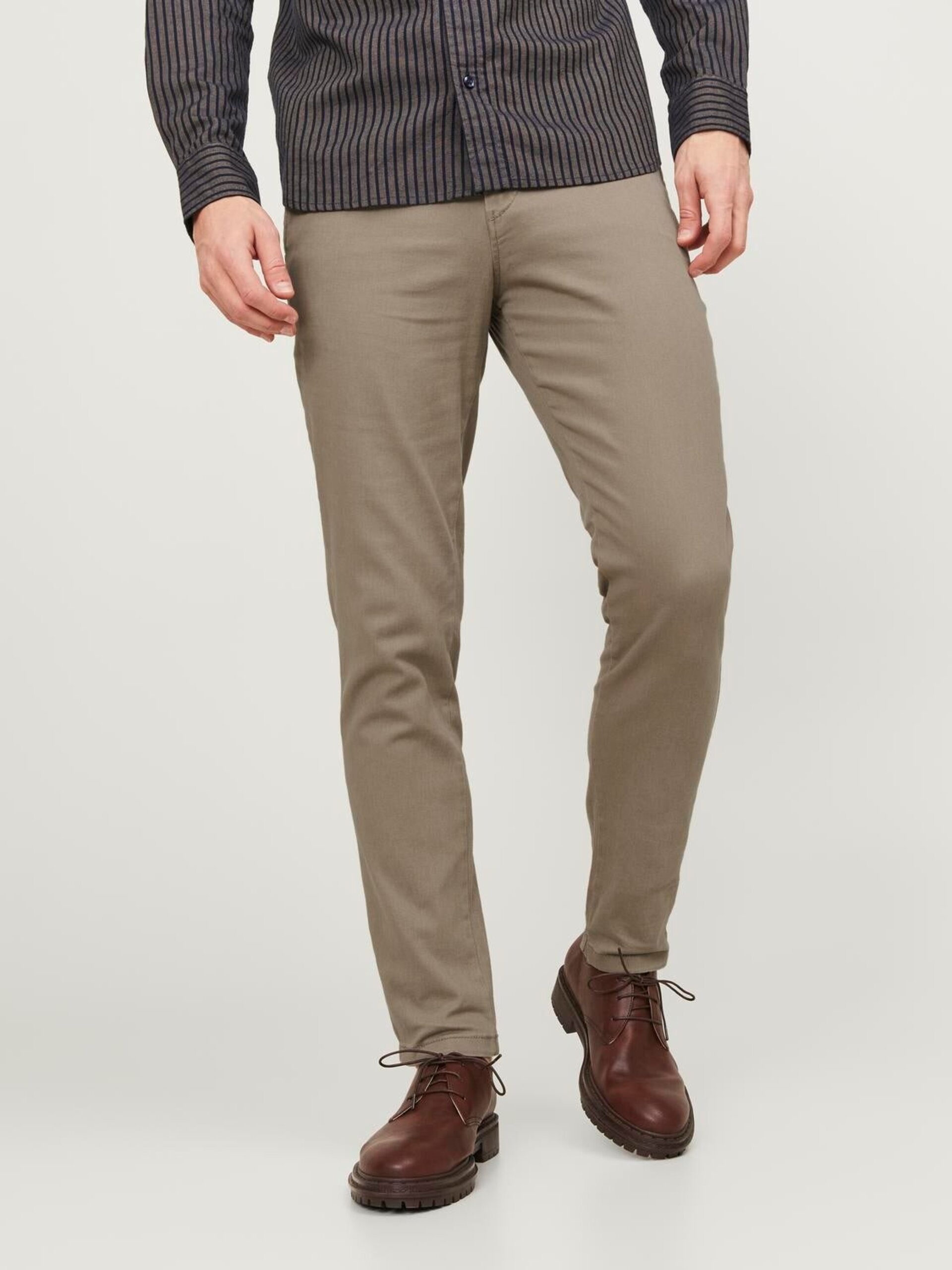 PANTALONES CHINOS SLIM FIT - 7