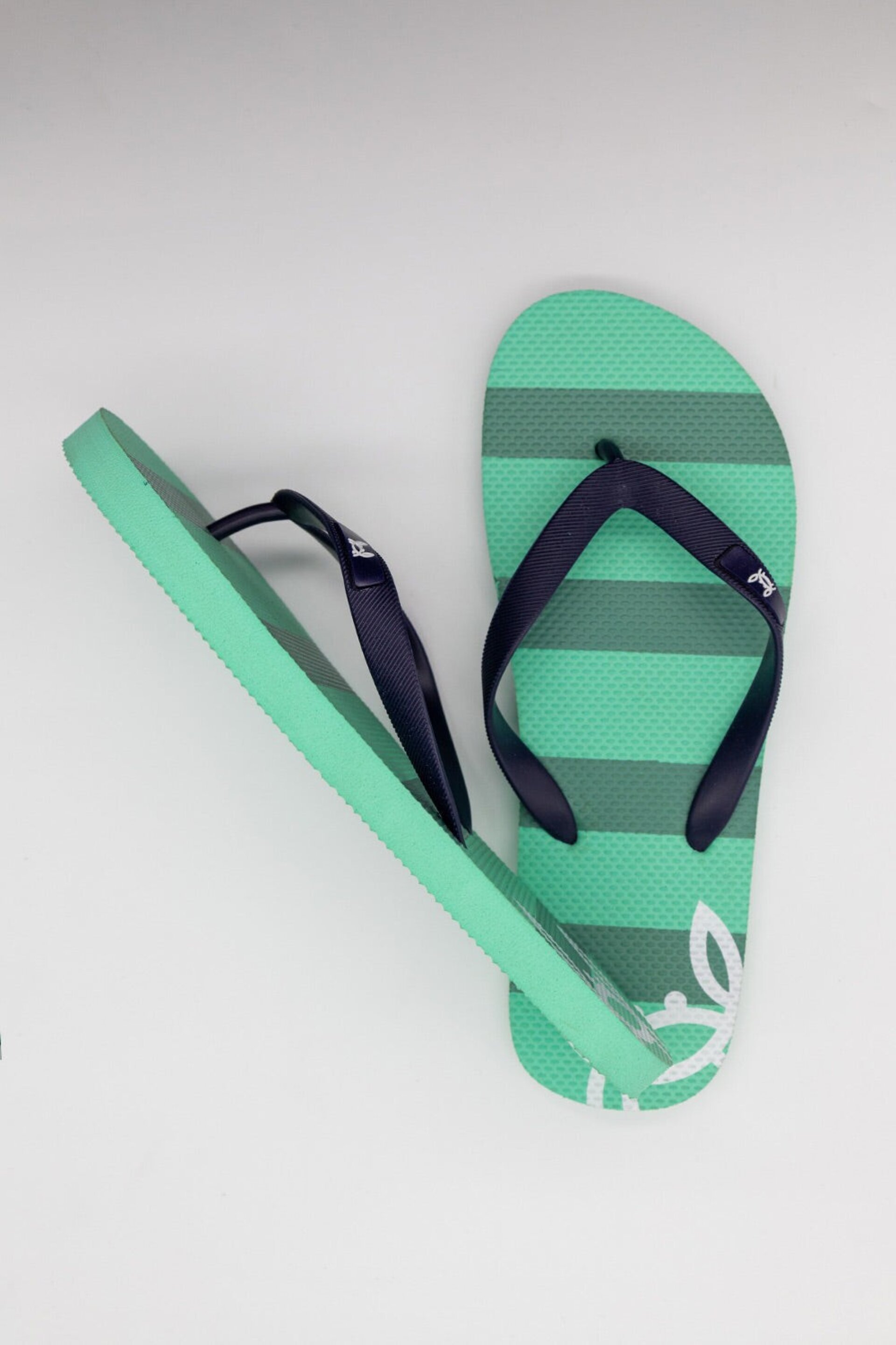 CHANCLAS RAYAS - 10