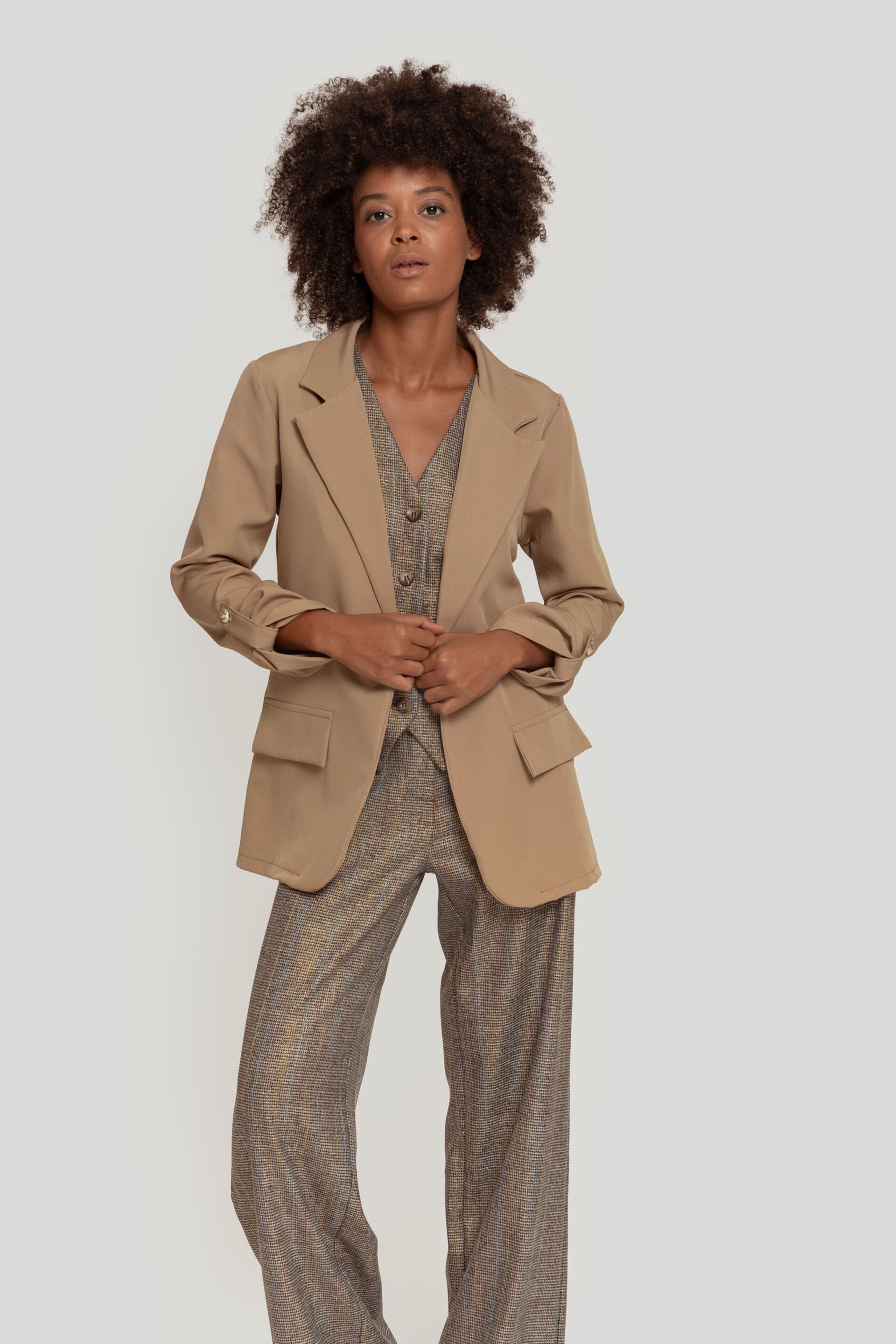 BLAZER REMANGADA CAMEL - 4